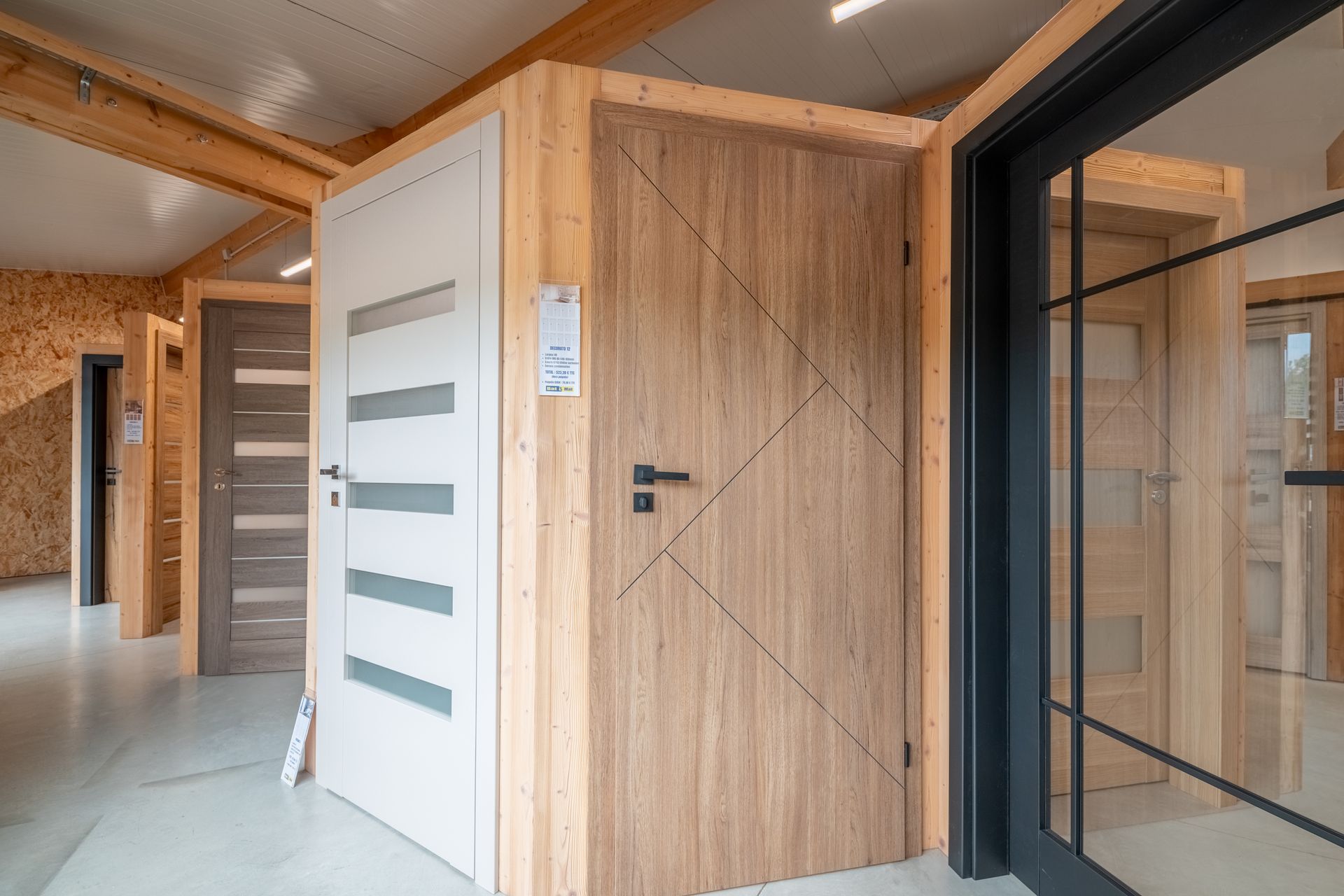 Portes intérieures de plusieurs styles