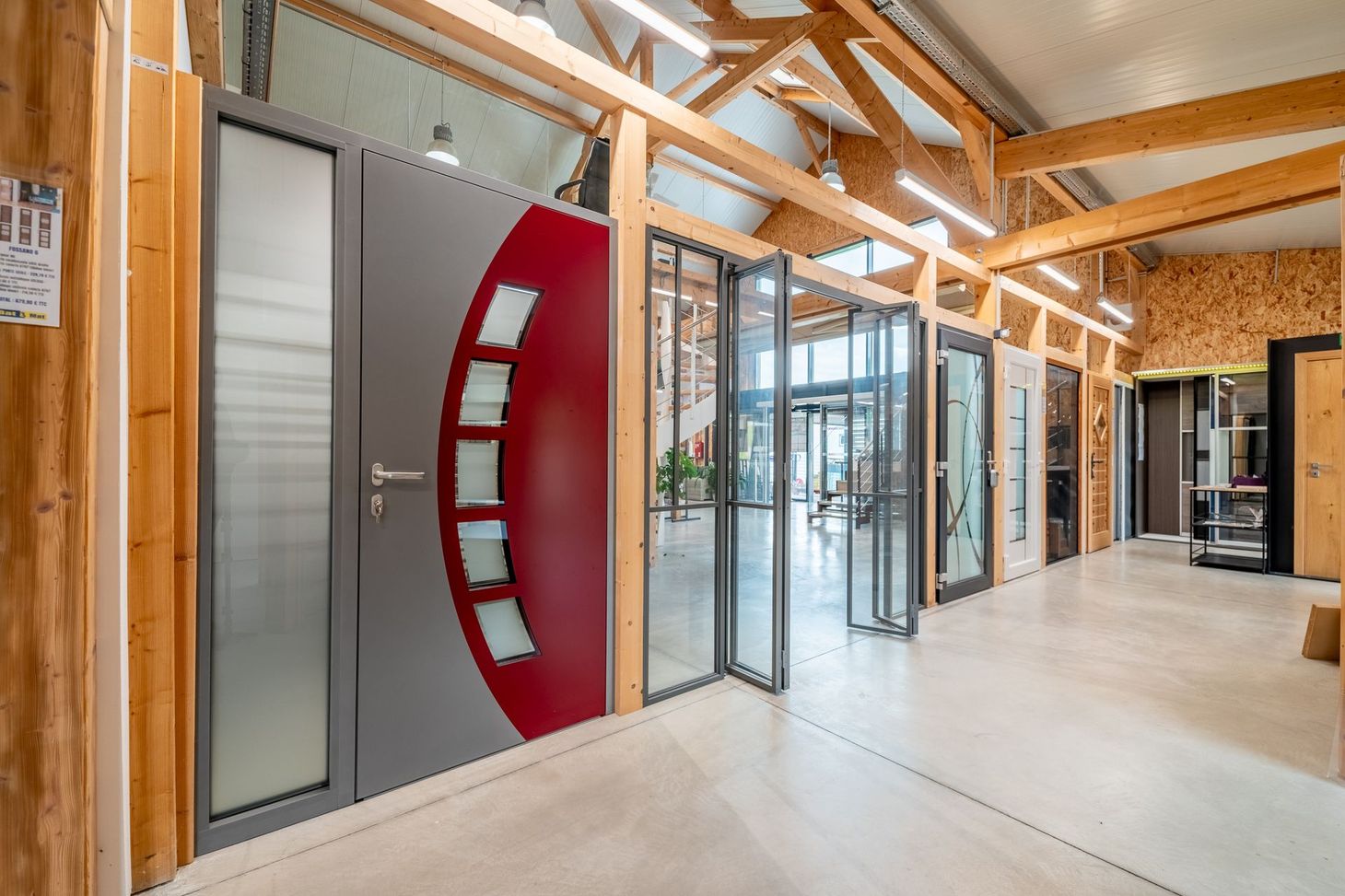 Portes dans le showroom