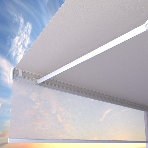 Store banne rouge et noir.