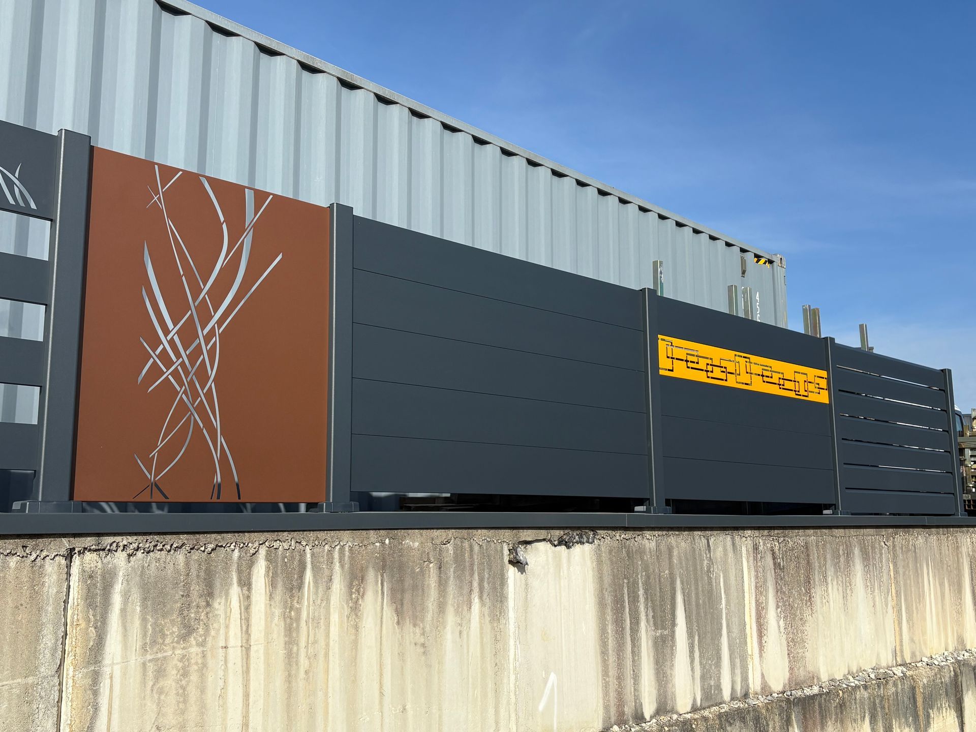 Modèle brises vues 01