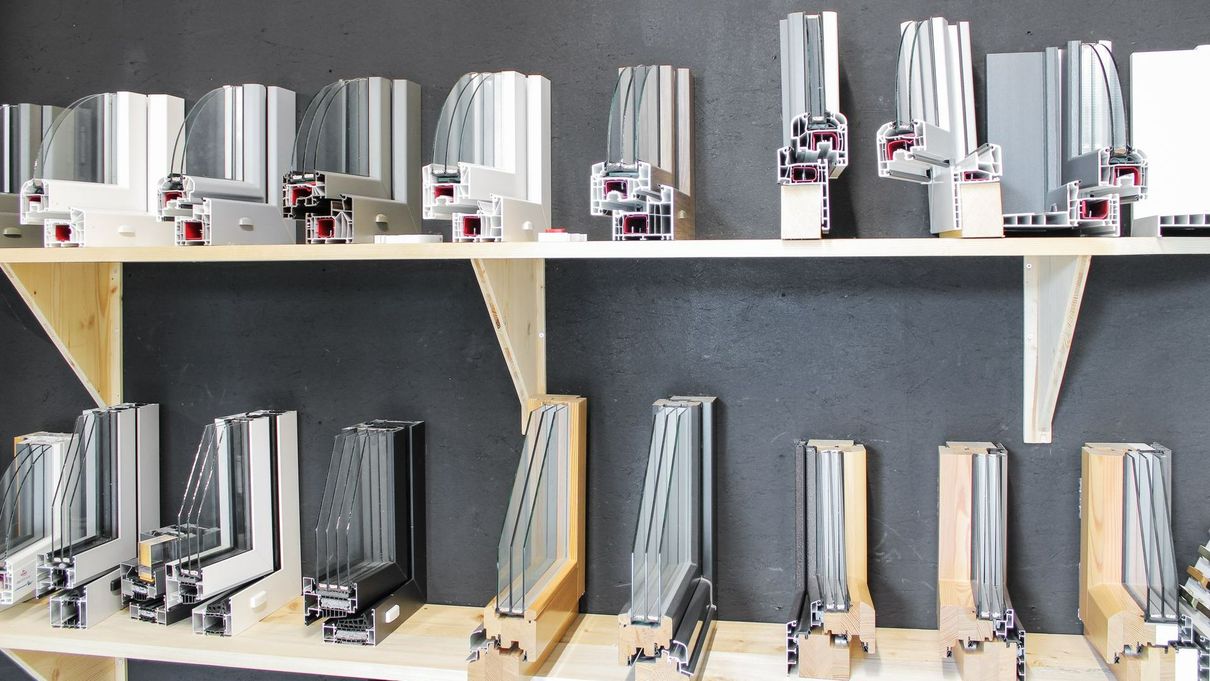 Échantillon de fenêtres dans le showroom