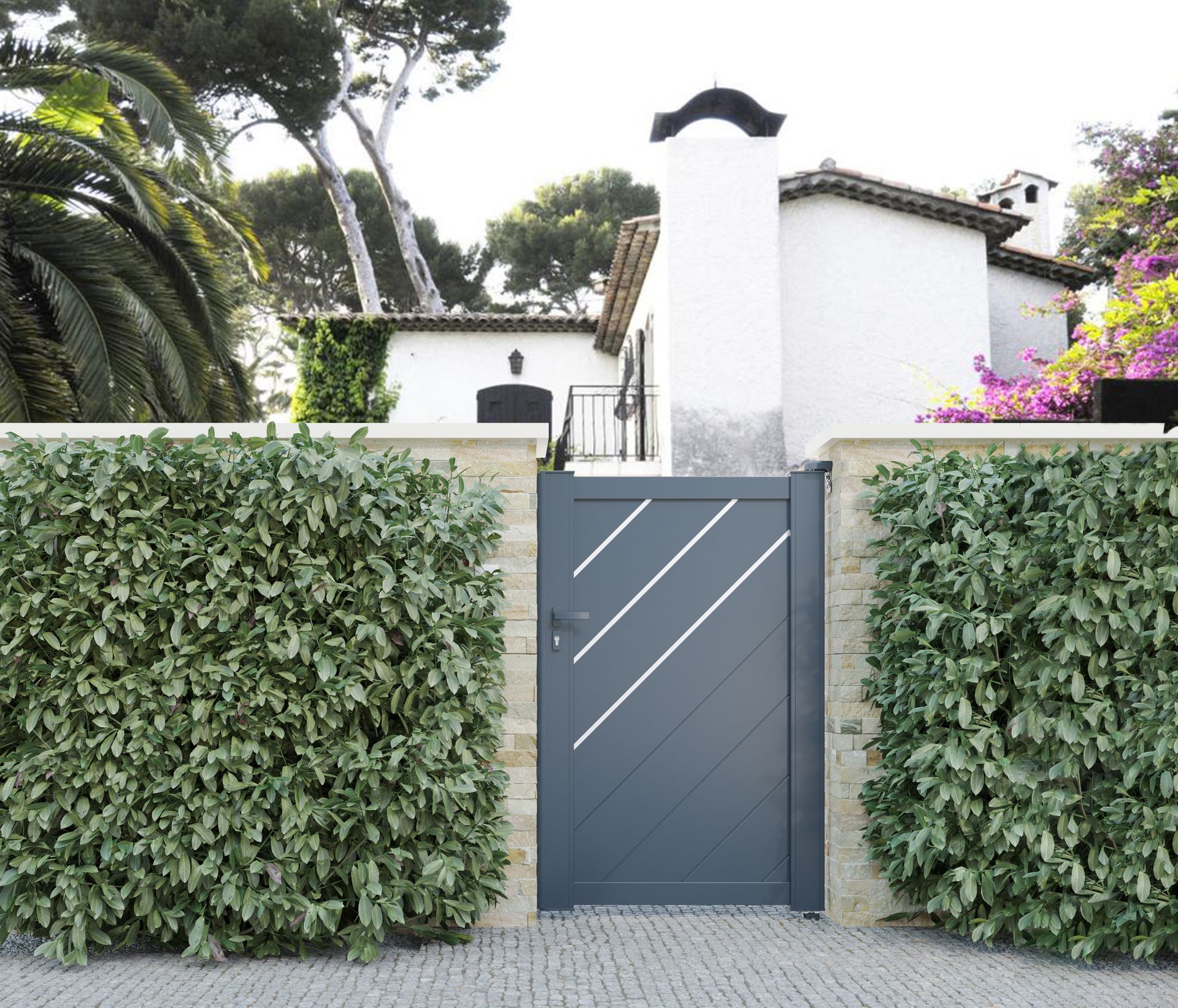 Portillon Landes Oblique d'une maison avec une haie
