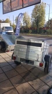 Τρέιλερ Σκύλων