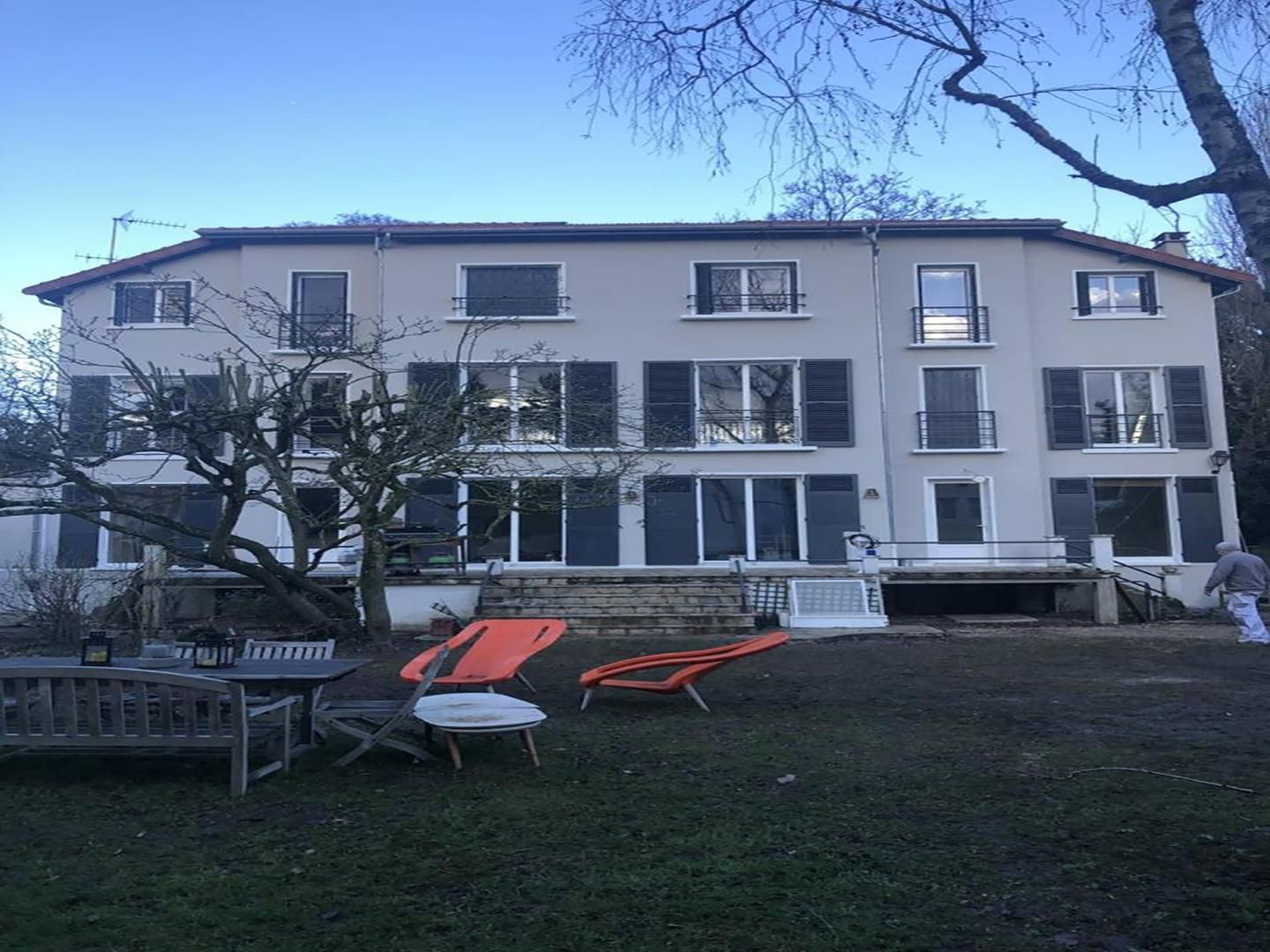 Grande maison rénovée