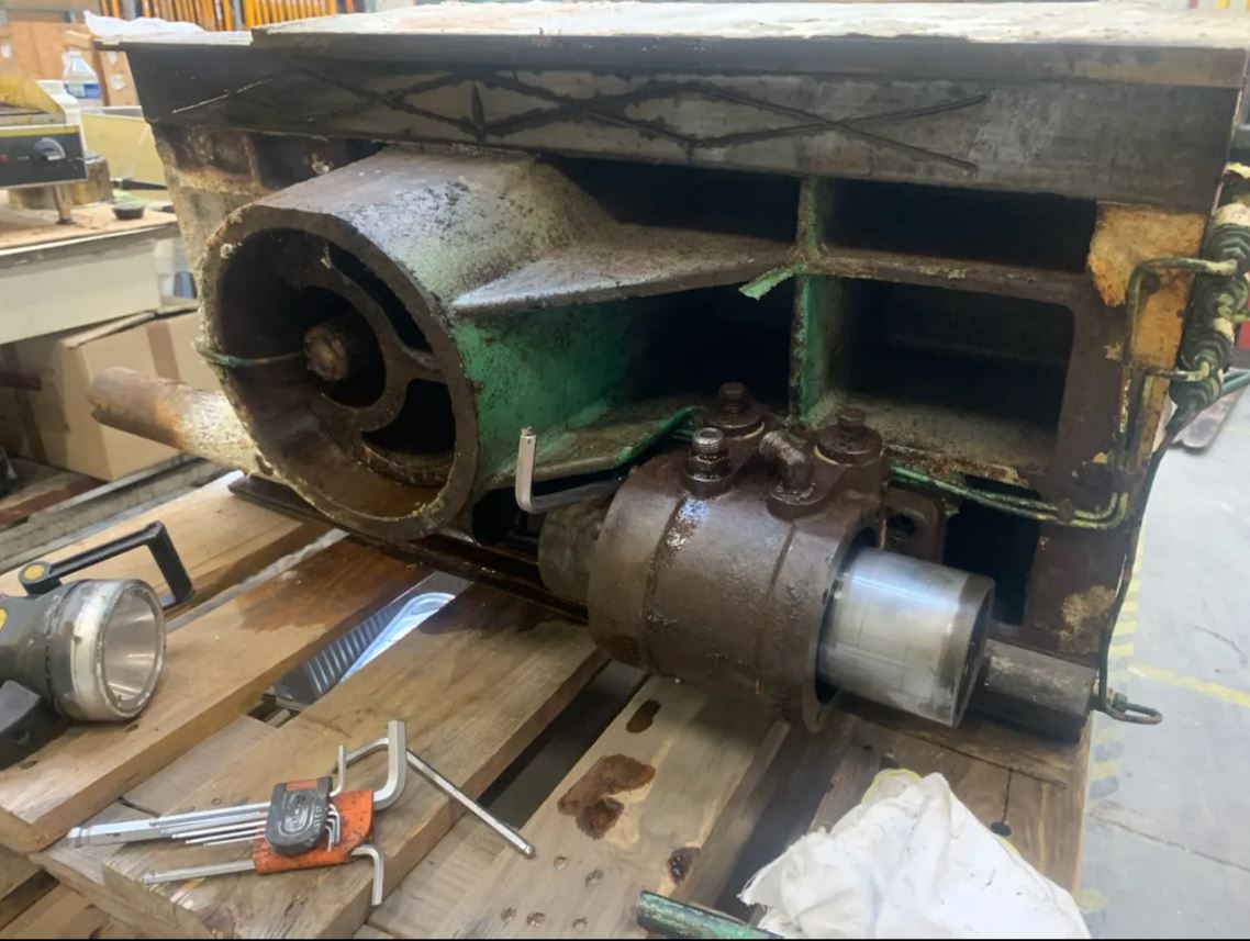 Machine en cours de vérification