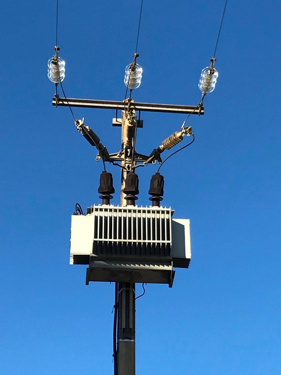 Transformateur en cours de dépollution