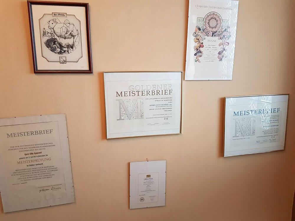 Metzgerei Hummel Meisterbriefe
