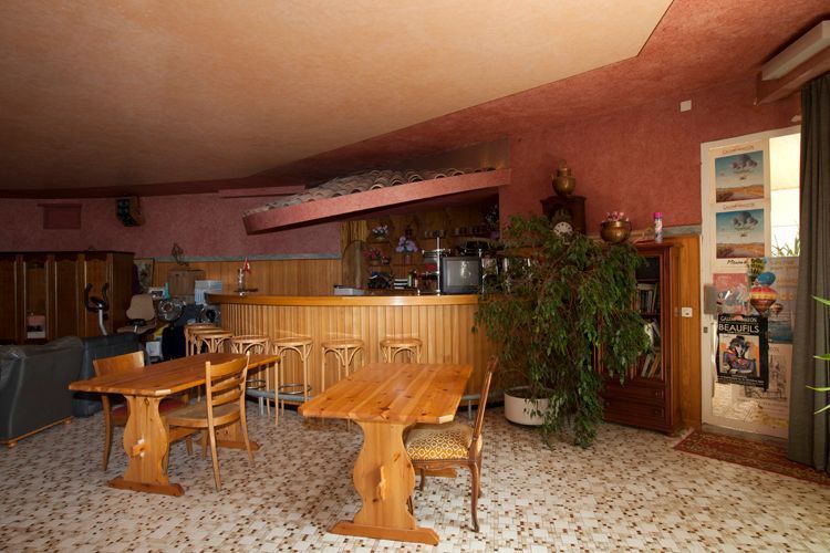 Hôtel restaurant Le Manoir | Spécialités suisses | Location de chambres Genève