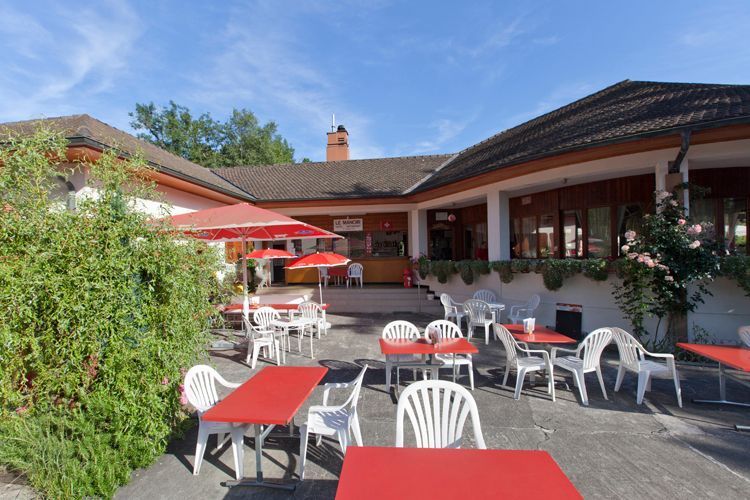 Hôtel restaurant Le Manoir | Spécialités suisses | Location de chambres Genève