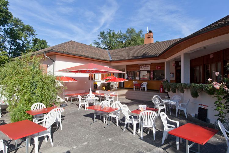 Hôtel restaurant Le Manoir | Spécialités suisses | Location de chambres Genève