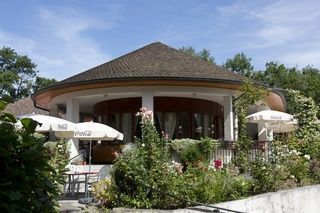 Hôtel restaurant Le Manoir | Spécialités suisses | Location de chambres Genève