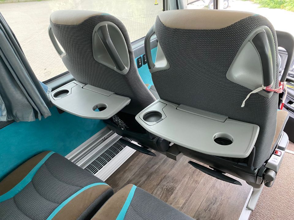 Sitzplätze in einem Bus von Omnibus-Reiseverkehr Reinhold Rabenstein KG