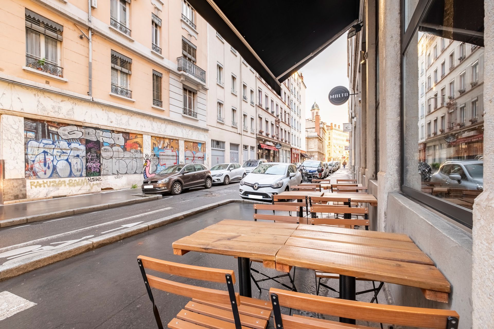 Tables et chaises extérieures MALTO
