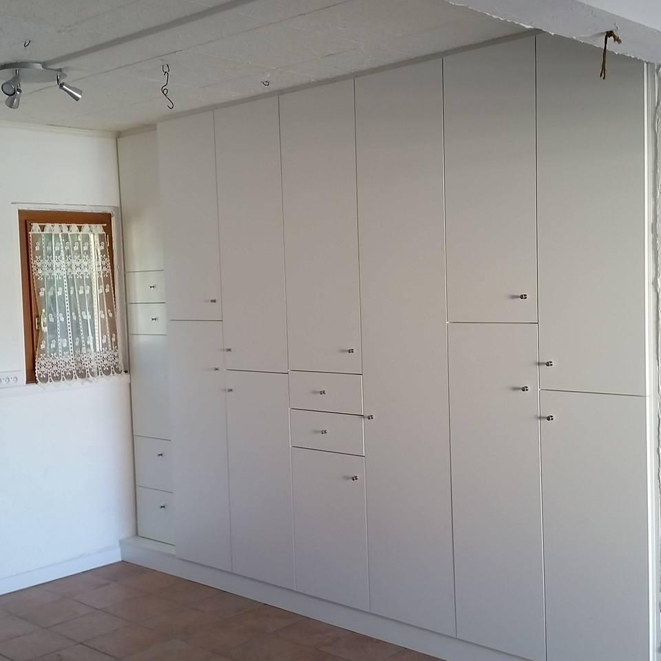 Placard dans un garage