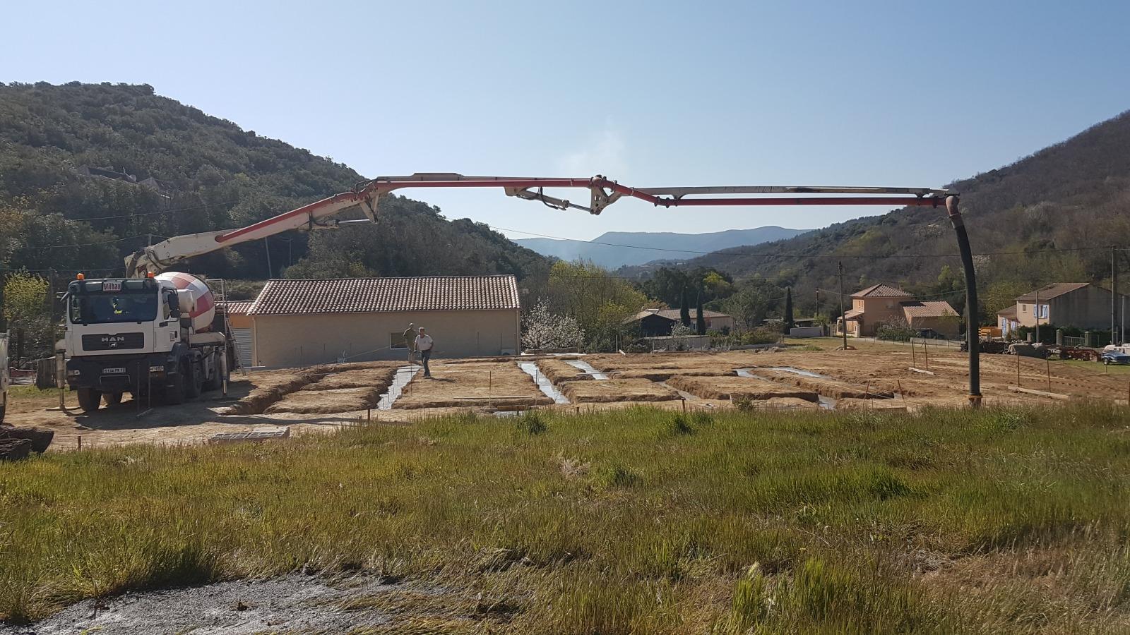 Coulage de béton pour des fondations