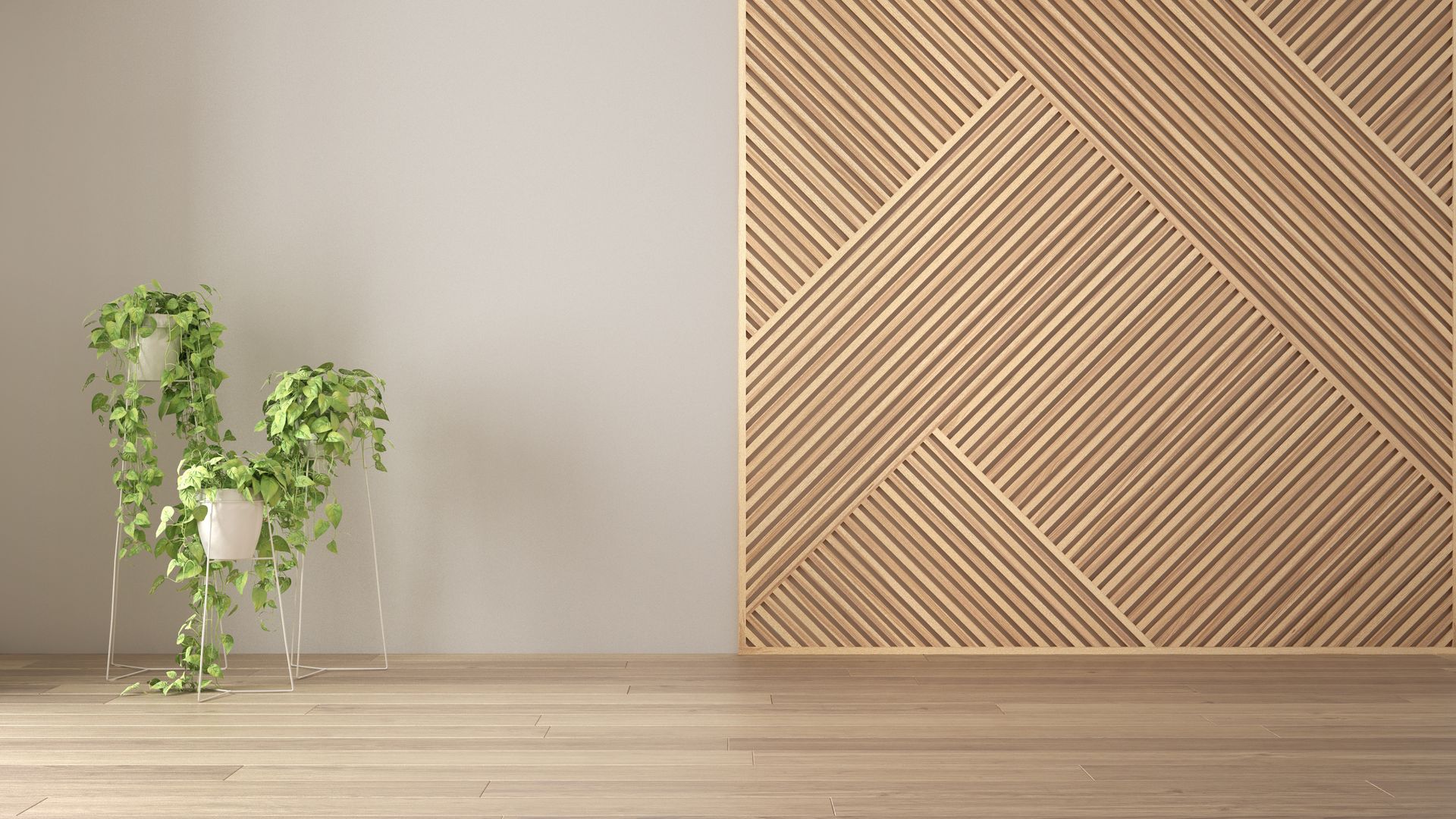Une pièce minimaliste avec un parquet clair, un mur blanc uni et un mur décoratif en lattes de bois avec des plantes grimpantes.