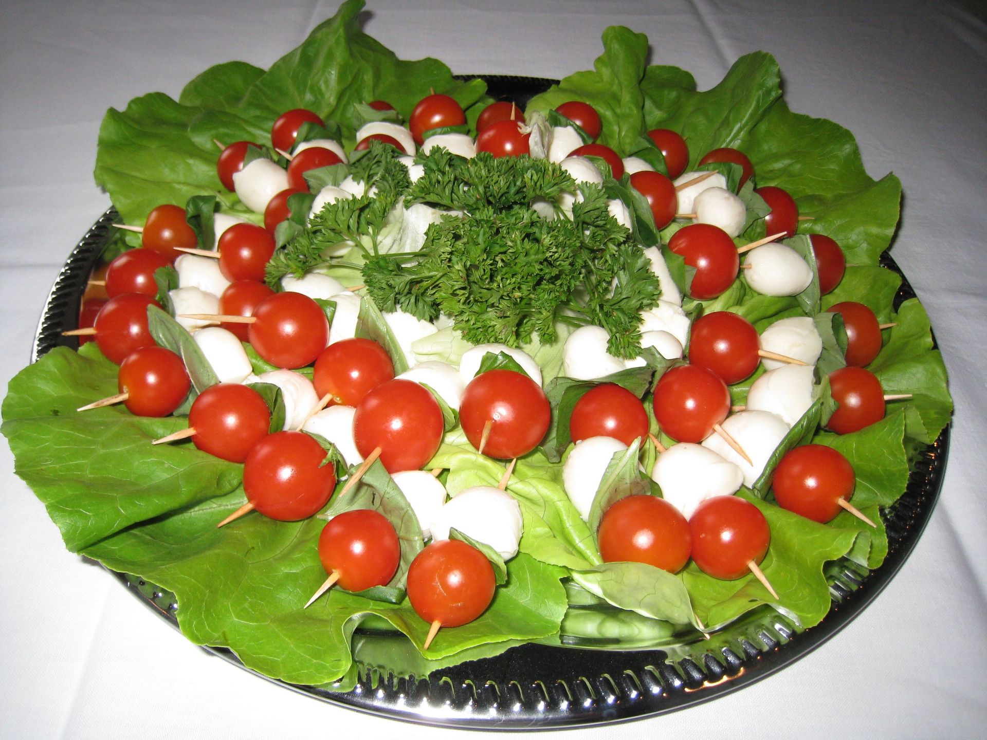 Tomaten-Mozzarella Spiessli