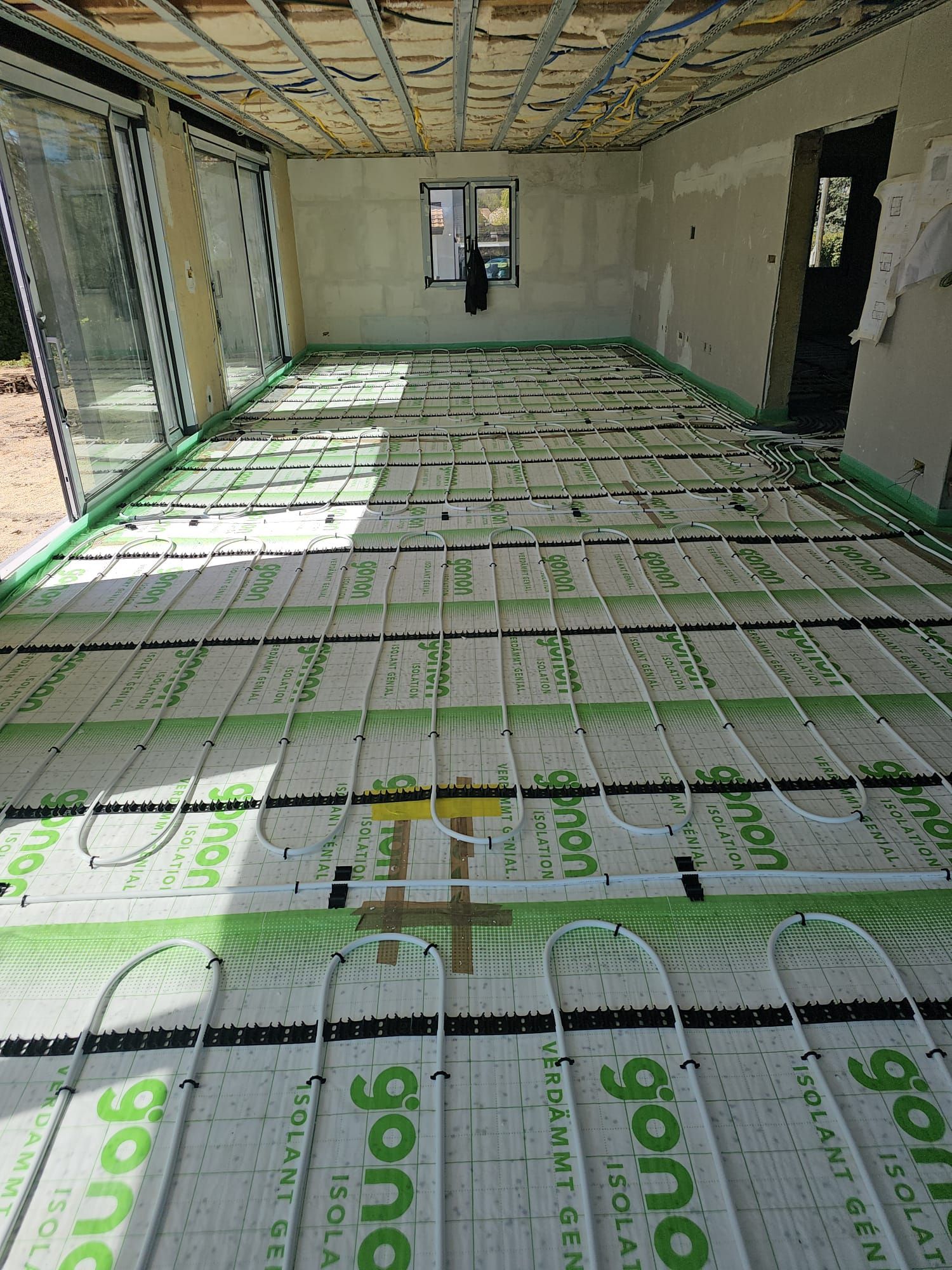 Installation de chauffage au sol, STS Sanitaire Sàrl à Echallens