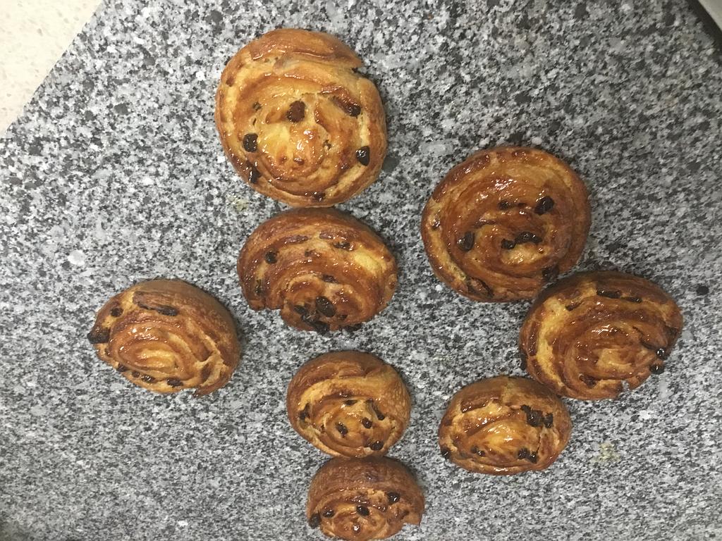 Pain Aux Raisins