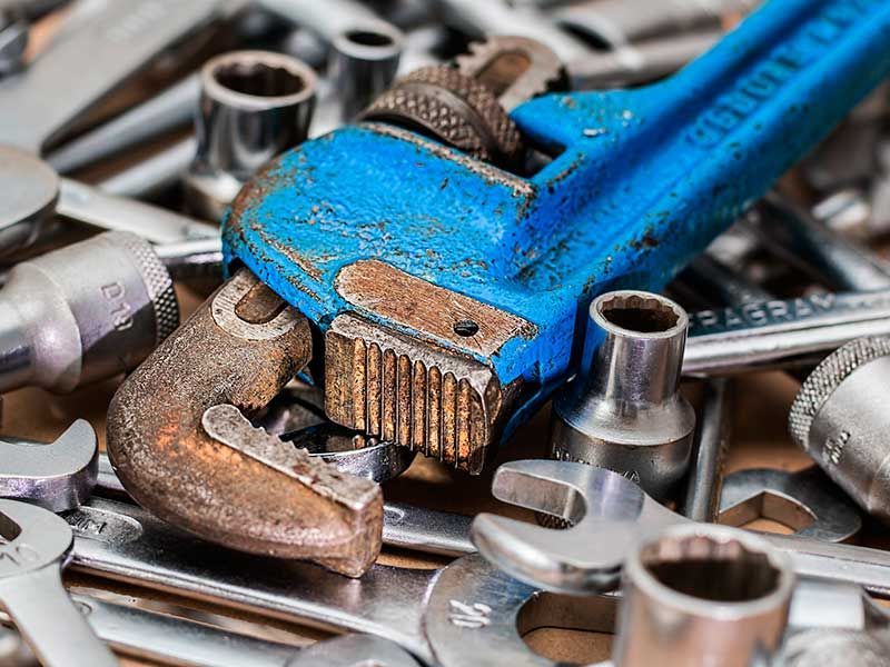 Autoservice Beck, Prichsenstadt | Reparaturen aller Art Fehlerdiagnose Reifenservice Achsvermessung Klimaservice Karosserie und Lack Scheibenreparatur HU- AU