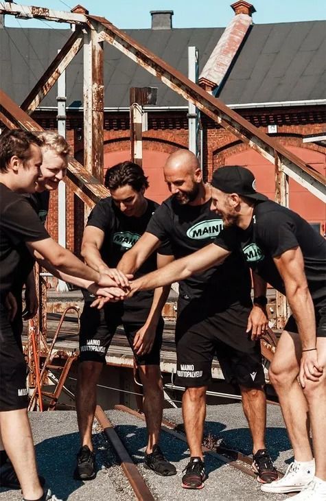 Mainio muuttopalvelun tiimi