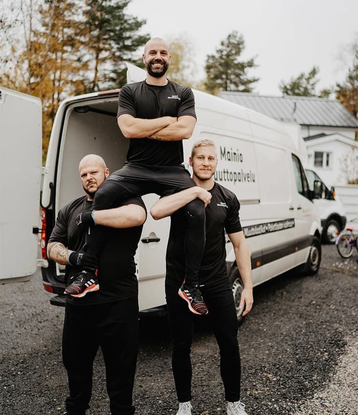 Mainio Muuttopalvelun porukkaa