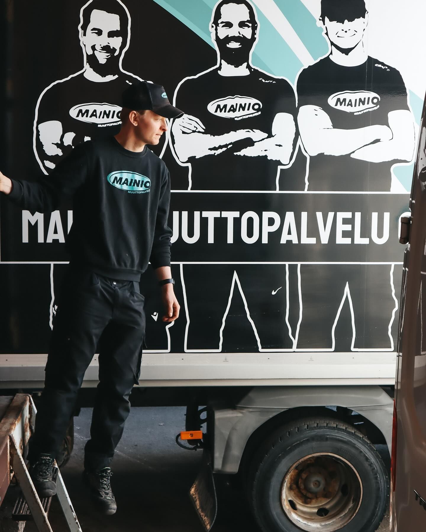 Kalusteasennukset yrityksille