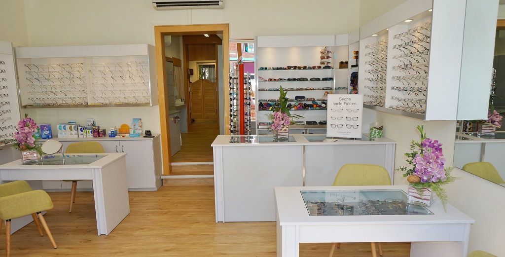 Kollark Optikerladen von innen