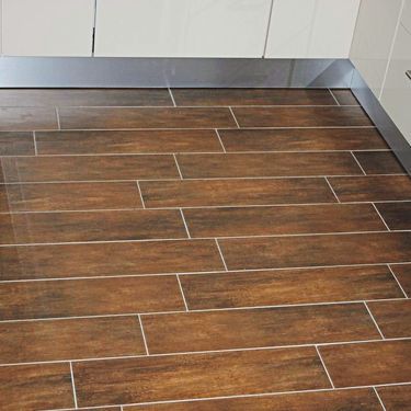 Fliesen Feldhaus Küchenboden Holzoptik