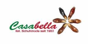 Logo der Bäckerei Hinnerbäcker mit einem Bäcker, der mit einem langen Löffel neben Brot steht, mit Schriftzug und gelben und roten Akzenten.