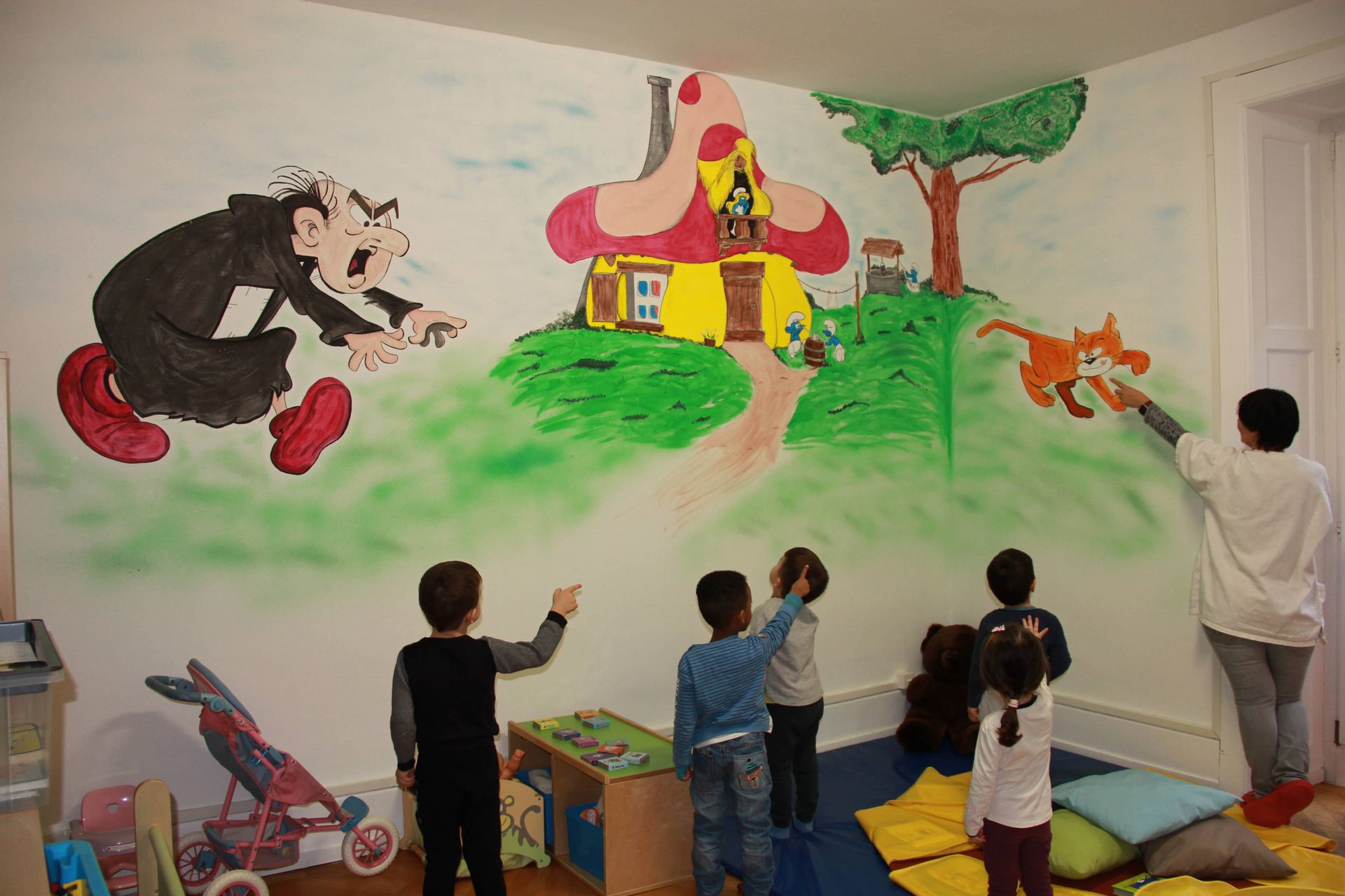 Groupe 2 à 4 ans - salle d'éveil - Association Crèche Pinocchio