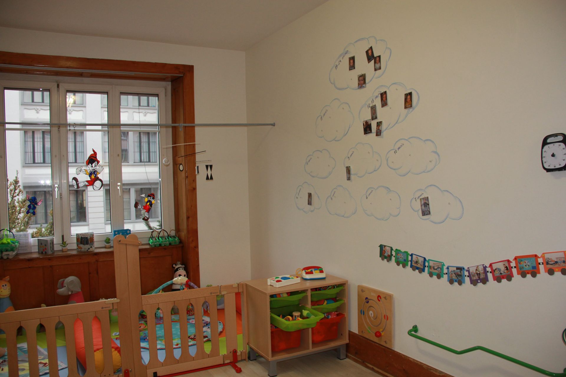 Groupe 0 à 2 ans - salle d'éveil - Association Crèche Pinocchio