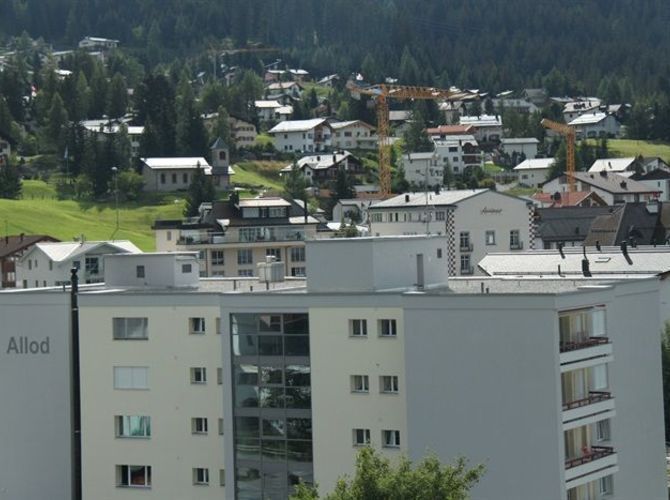 Dacherneuerung Allod, Lenzerheide