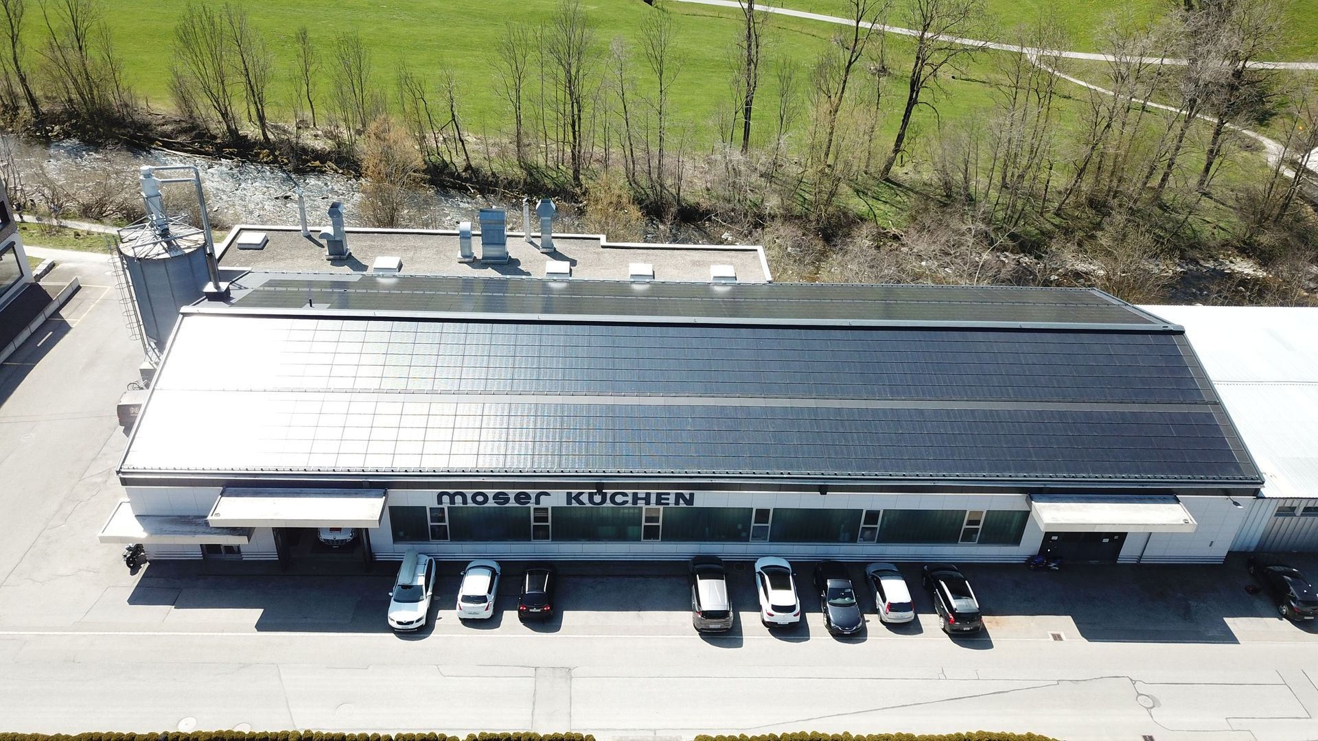Photovoltaik Moser Küchen / 892 Module, 963 m2, 173.94 kWp, 149'970 kWh