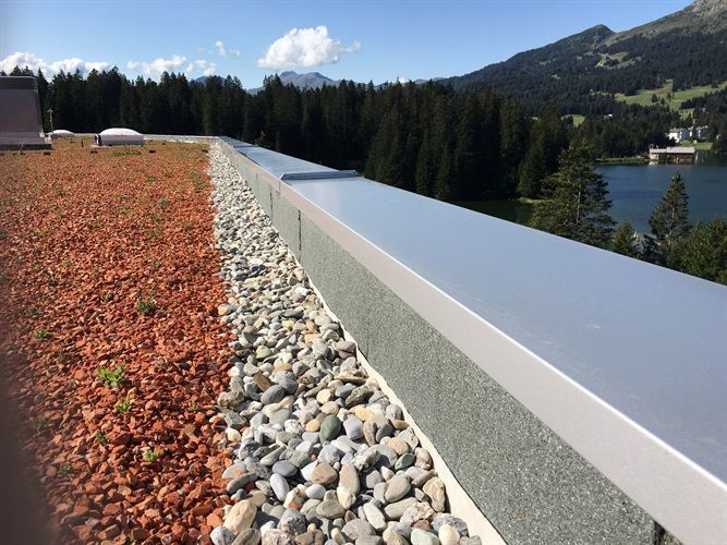 Flachdach privat Flachdach privat / Hotel Revier Lenzerheide