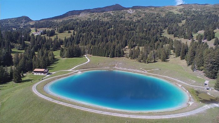 Flachdach öffentlich / Speichersee Valos