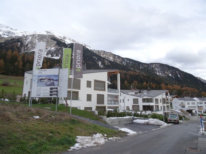 Steildach Faserzementschiefer / Überbauung Trais Rais, Lantsch
