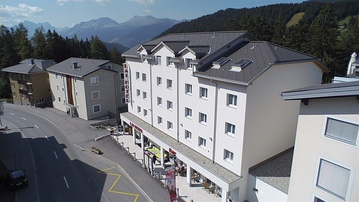 Steildach Faserzementschiefer / Hotel Lai