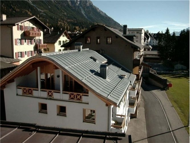 Spenglerarbeiten MFH Eisplatz Lenzerheide
