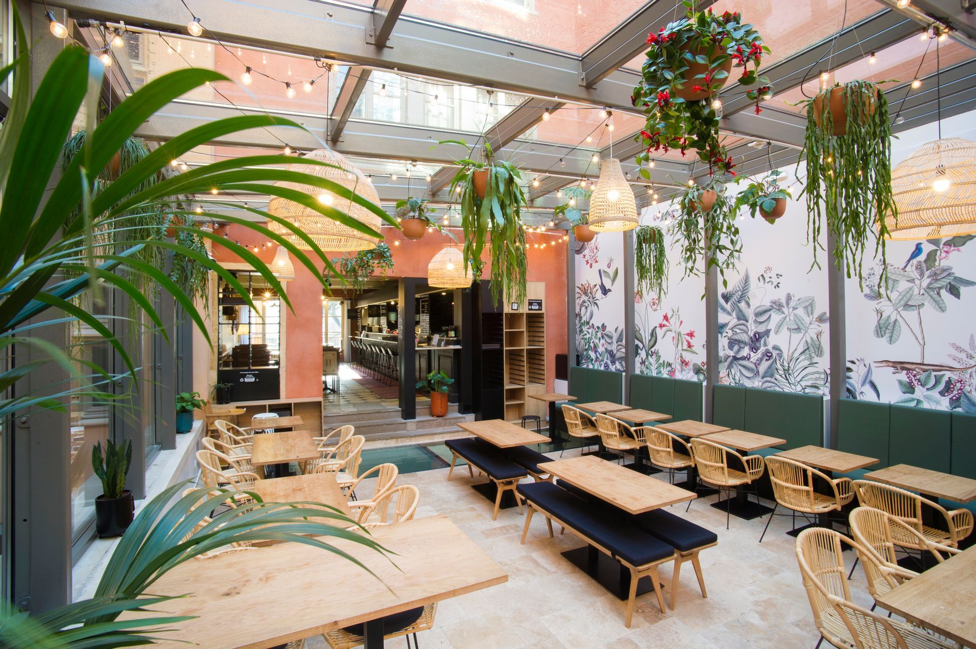 Salle de restauration La Tour Rose