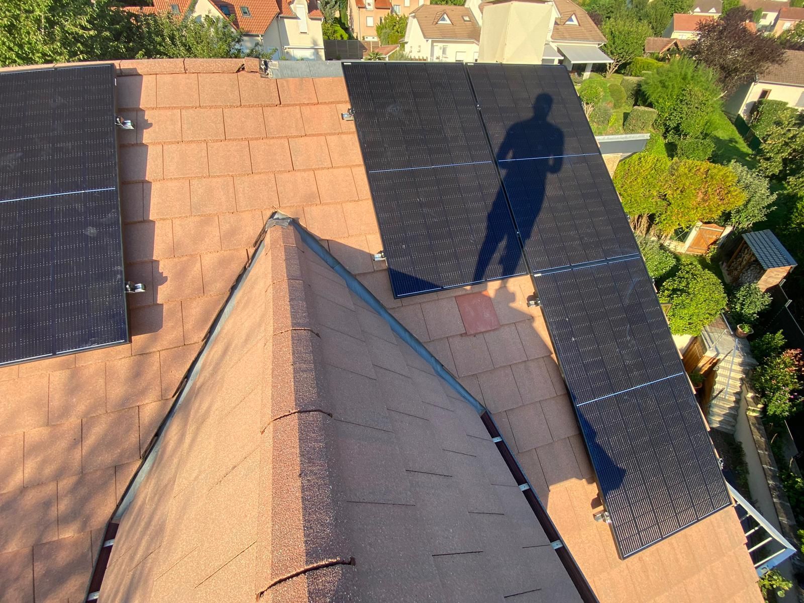 Installation d'un kit de 6 kWc et de panneaux 500W