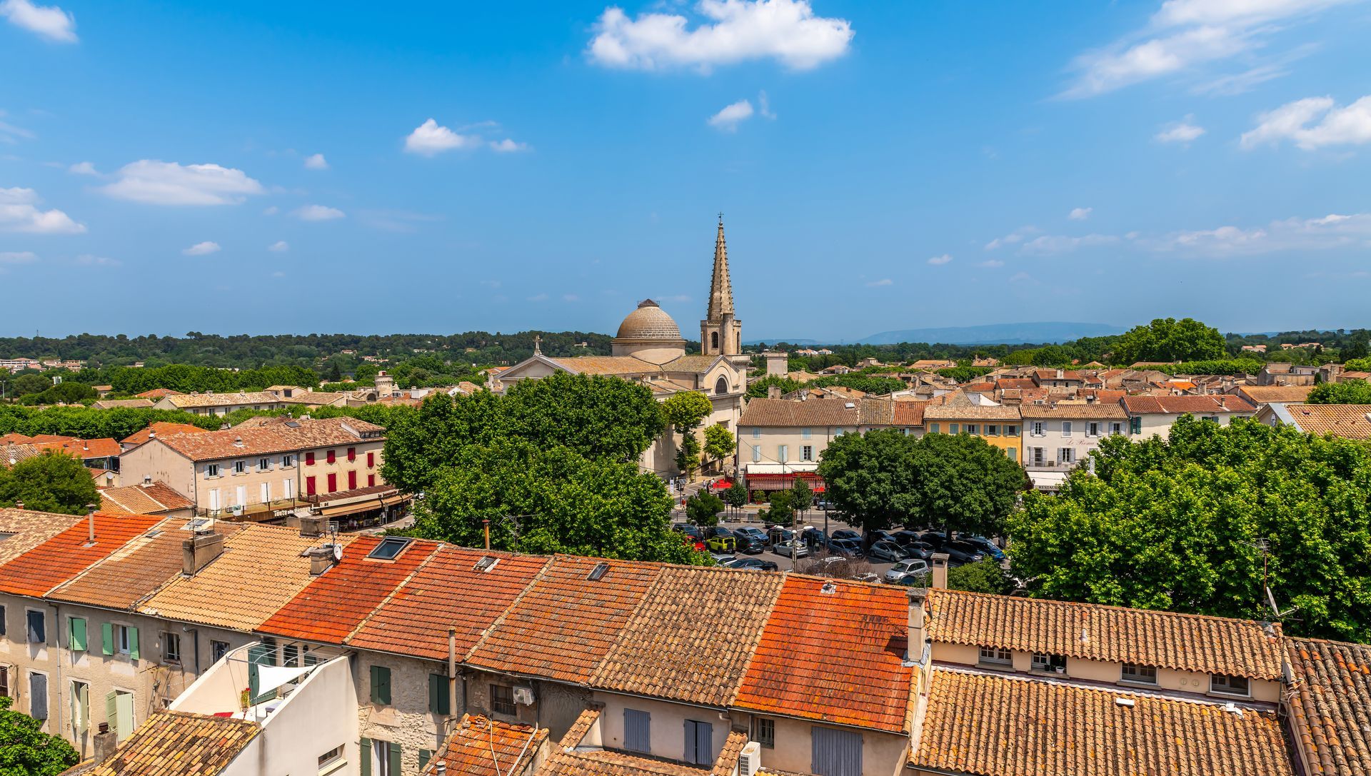 Vue aérienne de Saint-Rémy-de-Provence.