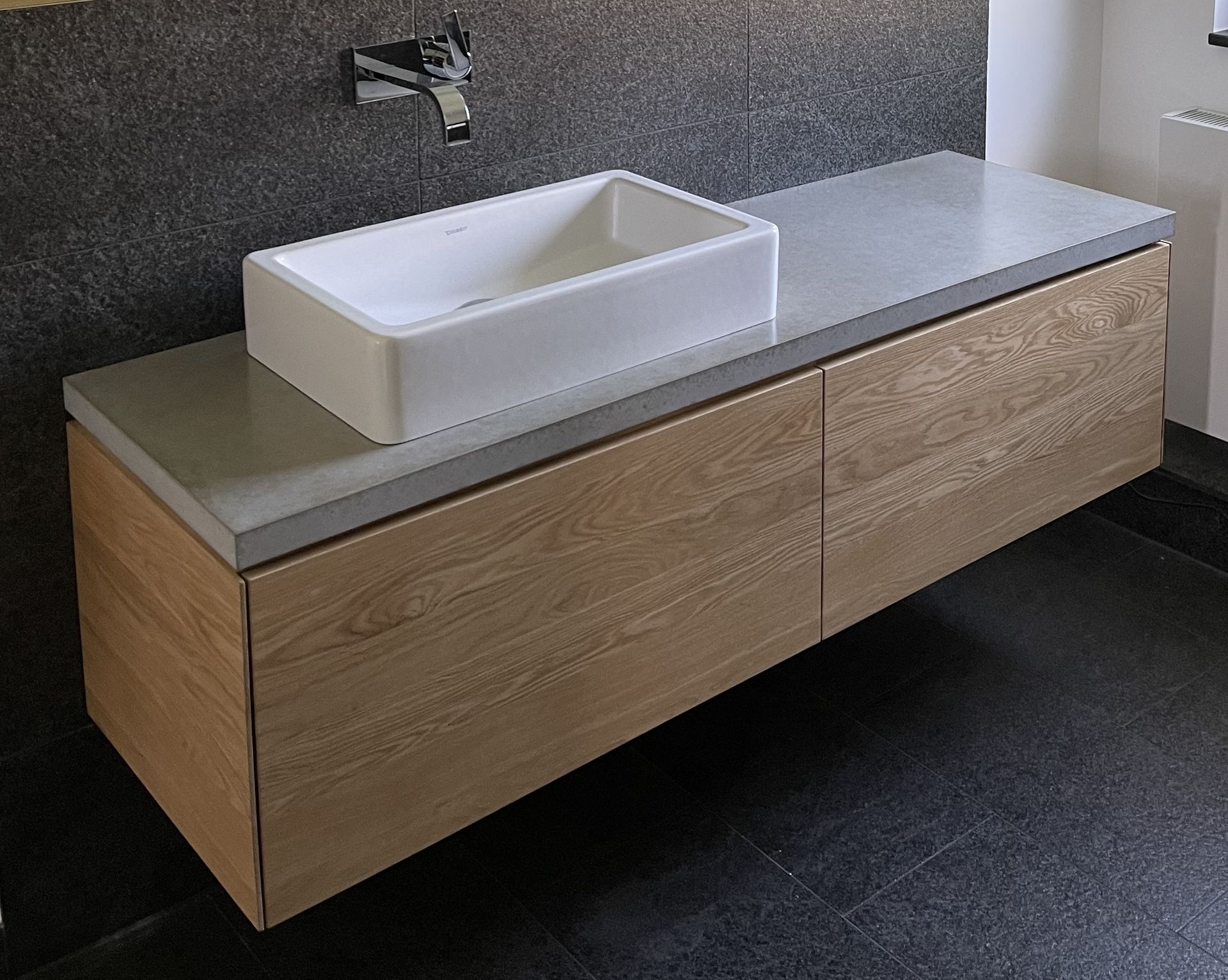 Schreinerei Riethenauer, Platzhalter