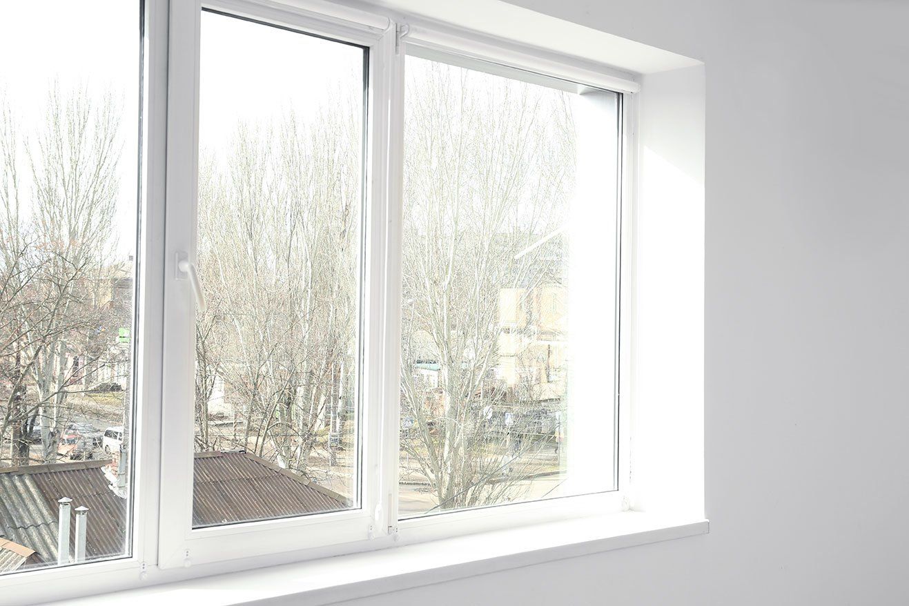 Fenêtre PVC avec vu sur l'extérieur