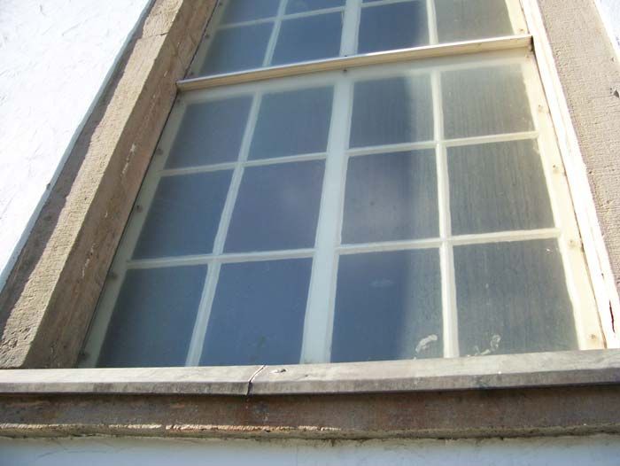 Kirche altes Schutzglas