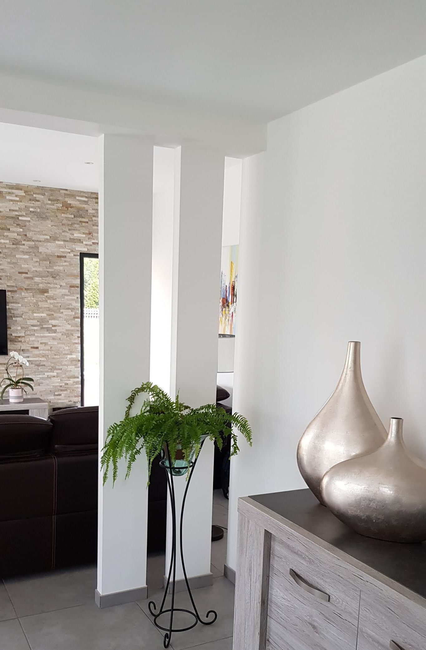 Création d'une semi-cloison en plâtre