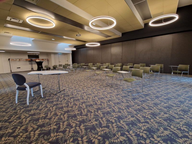 Salle Acacia avec un bureau et une chaise