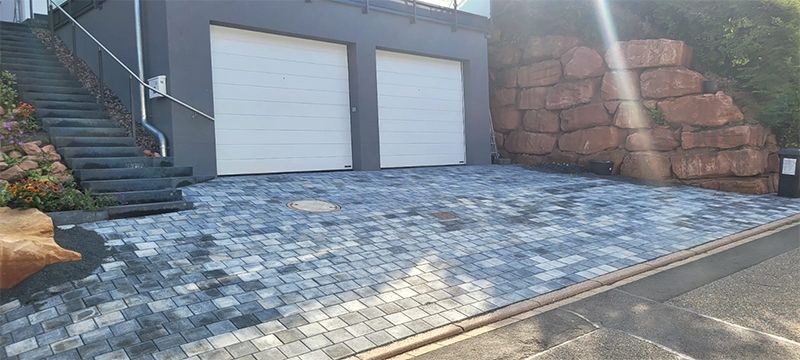 Containerdienst Brödel, Wilgartswiesen, Bauschutt, Mischabfälle, Erdmasse, Steine, Schotter, Erdarbeiten, Entrümpelung, Brandschutz, Sand, Kies, Humus, Mutterboden, Transporte, Baggerarbeiten