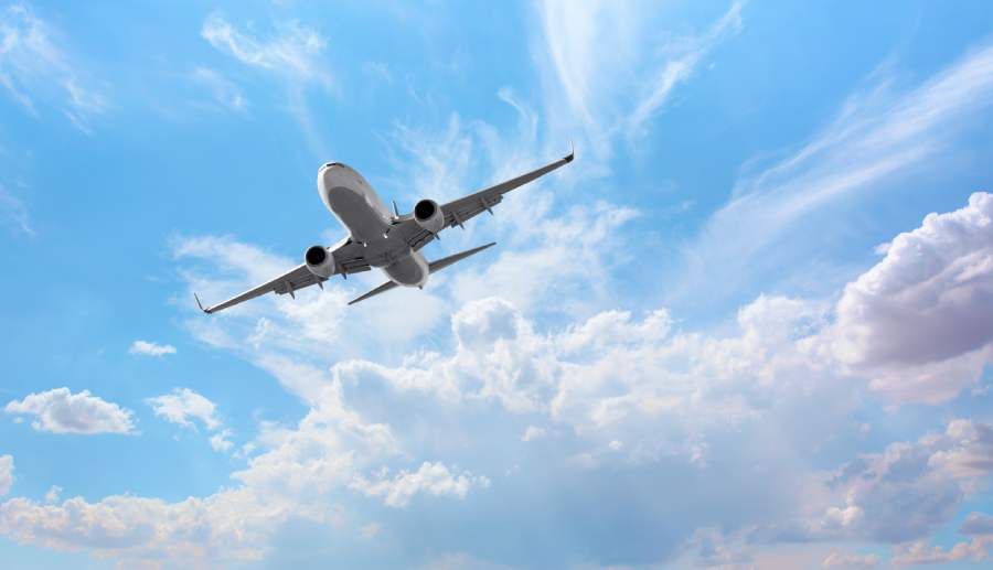 Flugzeug in der Luft