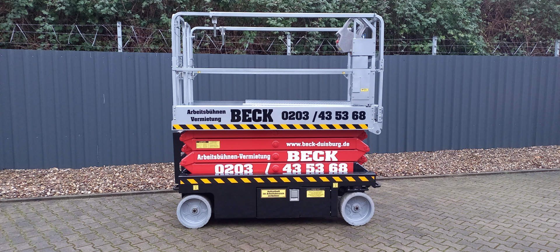 Beck Arbeitsbühnen | Scherenbühne | Duisburg